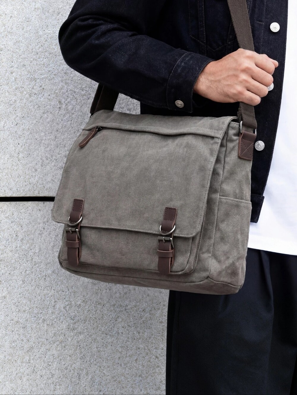 NWT Trendhim Metallic Gray Messenger Bag
